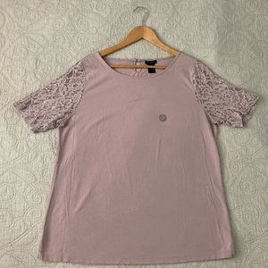 Ann Taylor pale lavender lace sleeve shirt